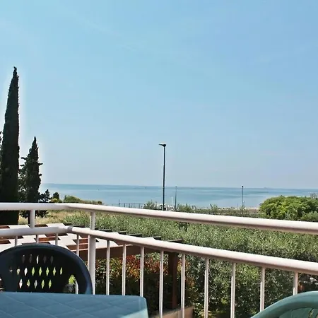 4 Star With Sea View In Guest house Zambratija (Istria)